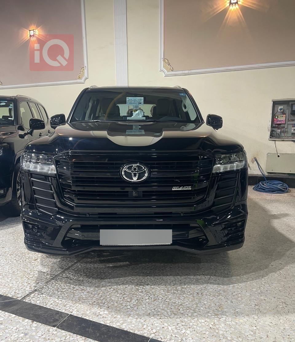 تويوتا لاندكروزر